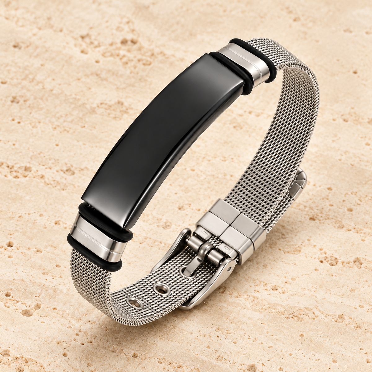 Signature — Bracelet plaque à graver — visuel studio LOIMA